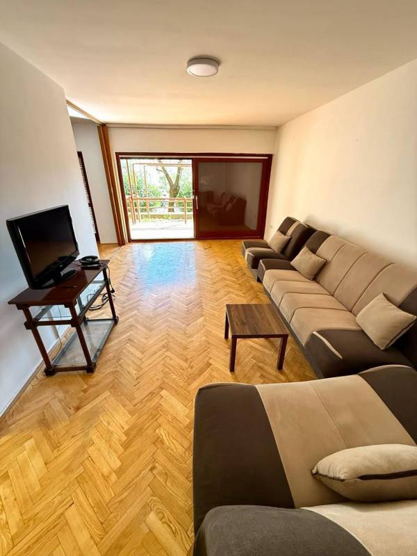 Podgorica, Momišići, jednosoban stan 67m²